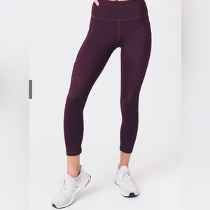 Plum Pocket Hi-rise Light n Tight Capri 20”